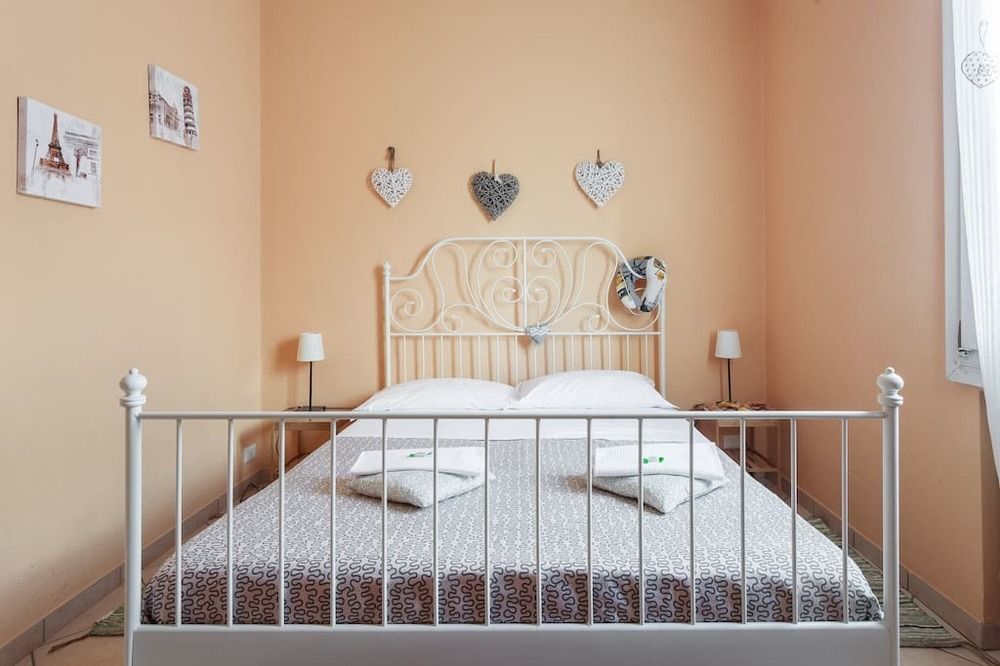 Stazione Centrale Bed & Breakfast Bologna Exterior foto